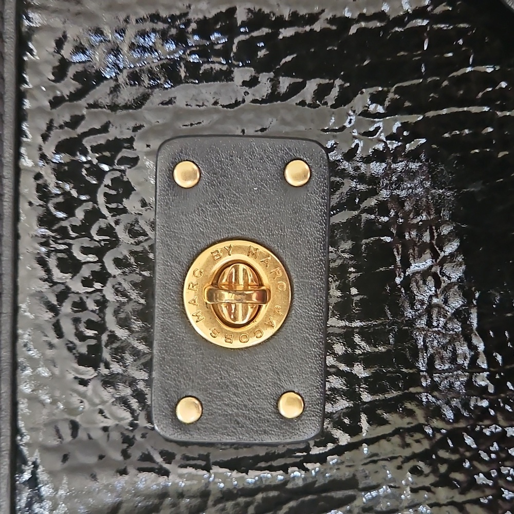 Marc Jacobs Black Patent Leather Computer Bag Messenter Bag - Picture 3 of 13